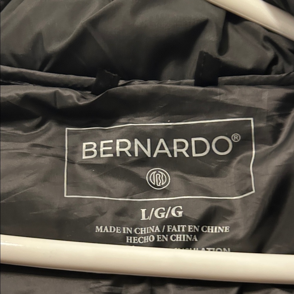 Bernardo Sleek Black Outerwear